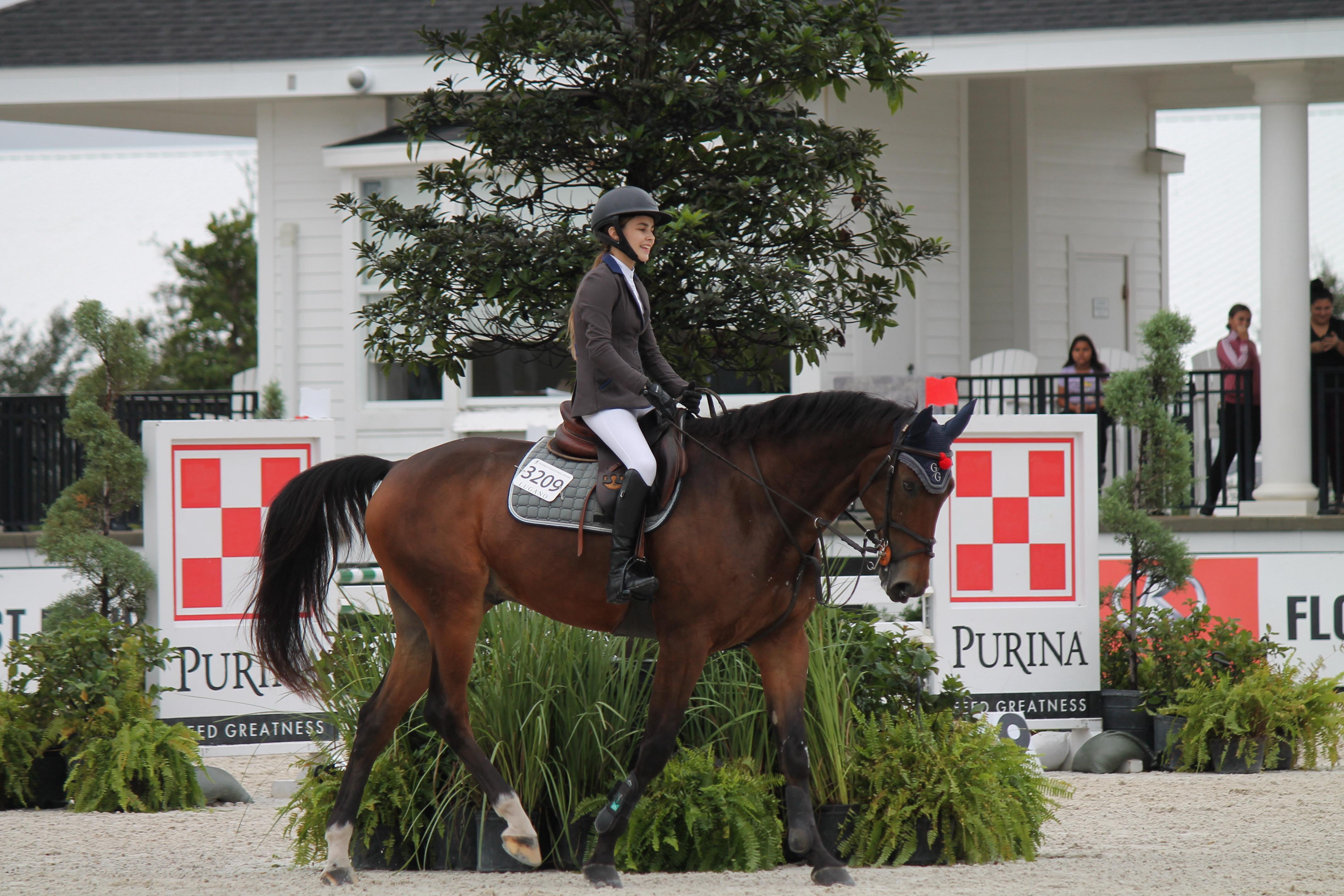 Emma Pombo riding